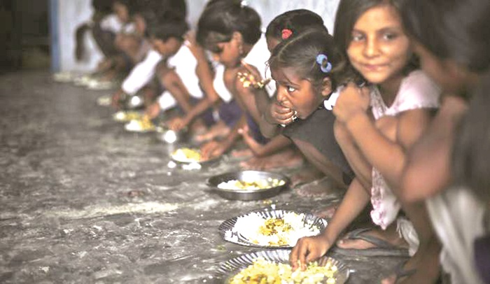 Like adults, children love to enjoy rice. Rice: more breakthroughs to increase yields positive